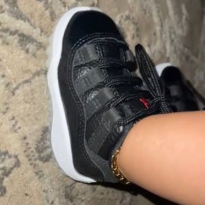 Jordan 11 Retro Low ☑️